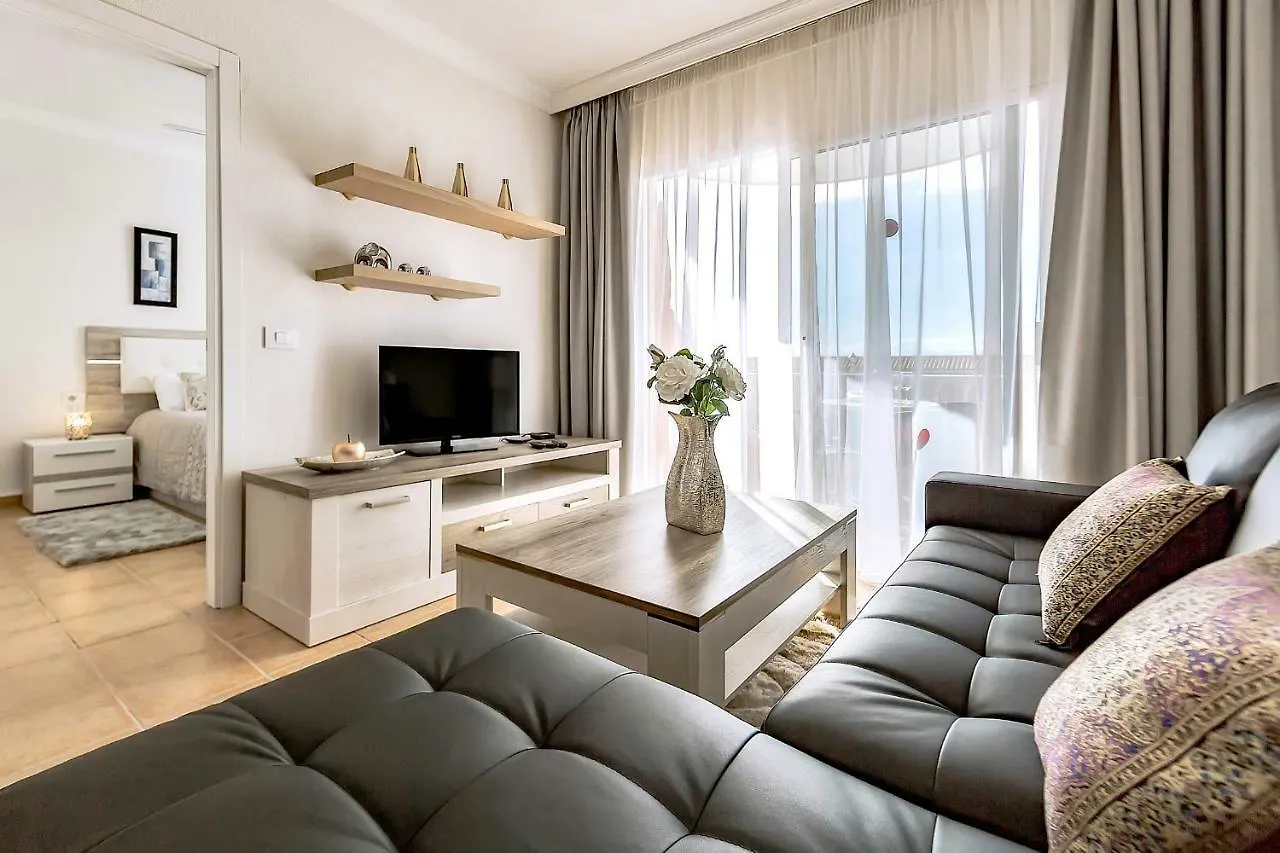 Ocean Pearl Apartment プエルト・デ・サンティアゴ 0*,  スペイン